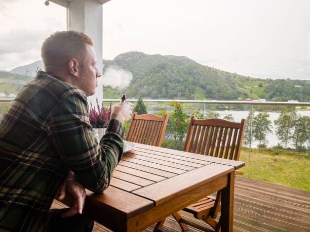 How trực tiếp bóng đá Streaming Works and are e cigs as bad as cigarettes A Clear Comparison for Fans and Smokers