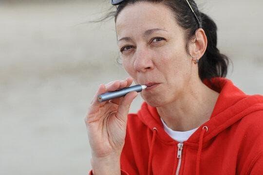 How nhà cái uy tín Operators Can Navigate Regulations and Public Concern After american cancer society electronic cigarettes Analysis