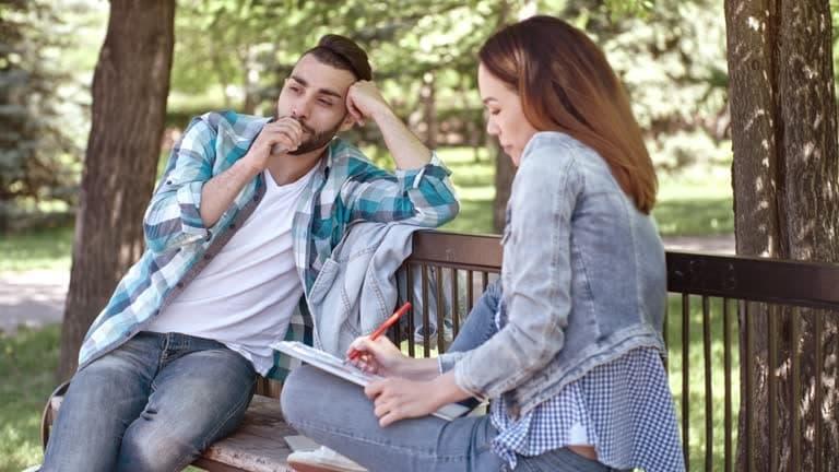 Gazdaságos E-Cigi Cost Guide and e cigarettes vs smoking Comparison for Health and Wallet Savings